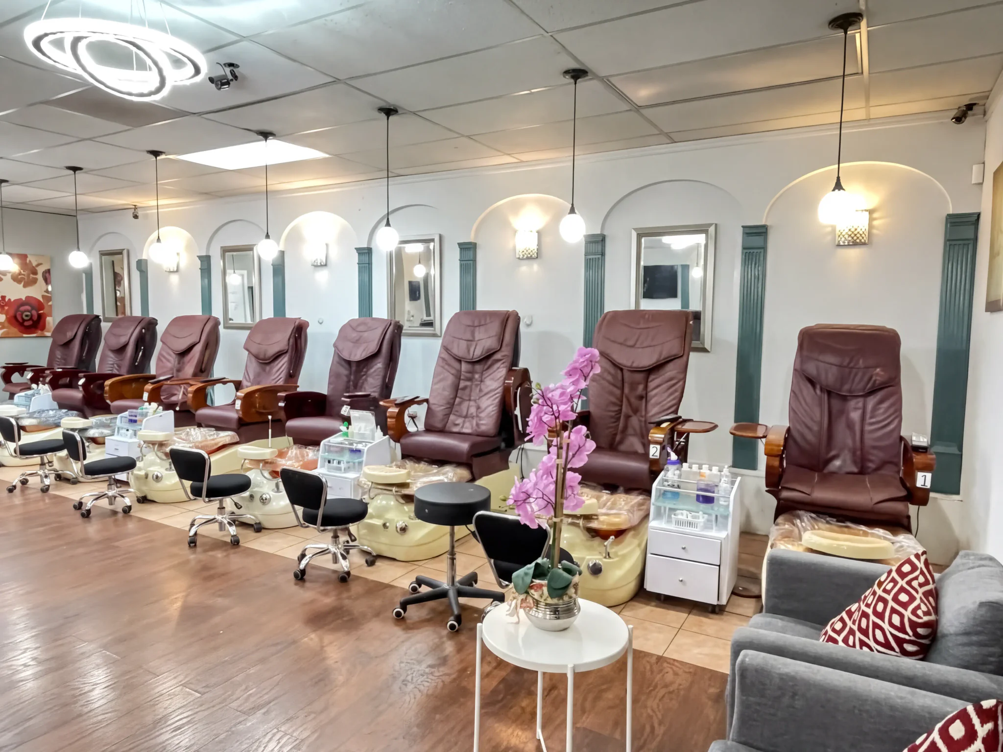 Salon Small Commercial Construction